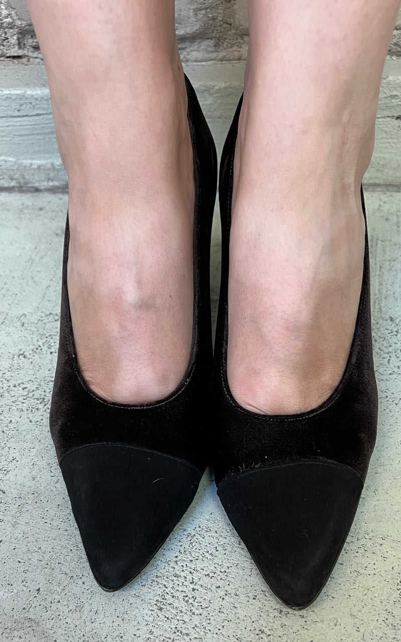 Vintage Stuart Weitzmann Velvet Mules 39