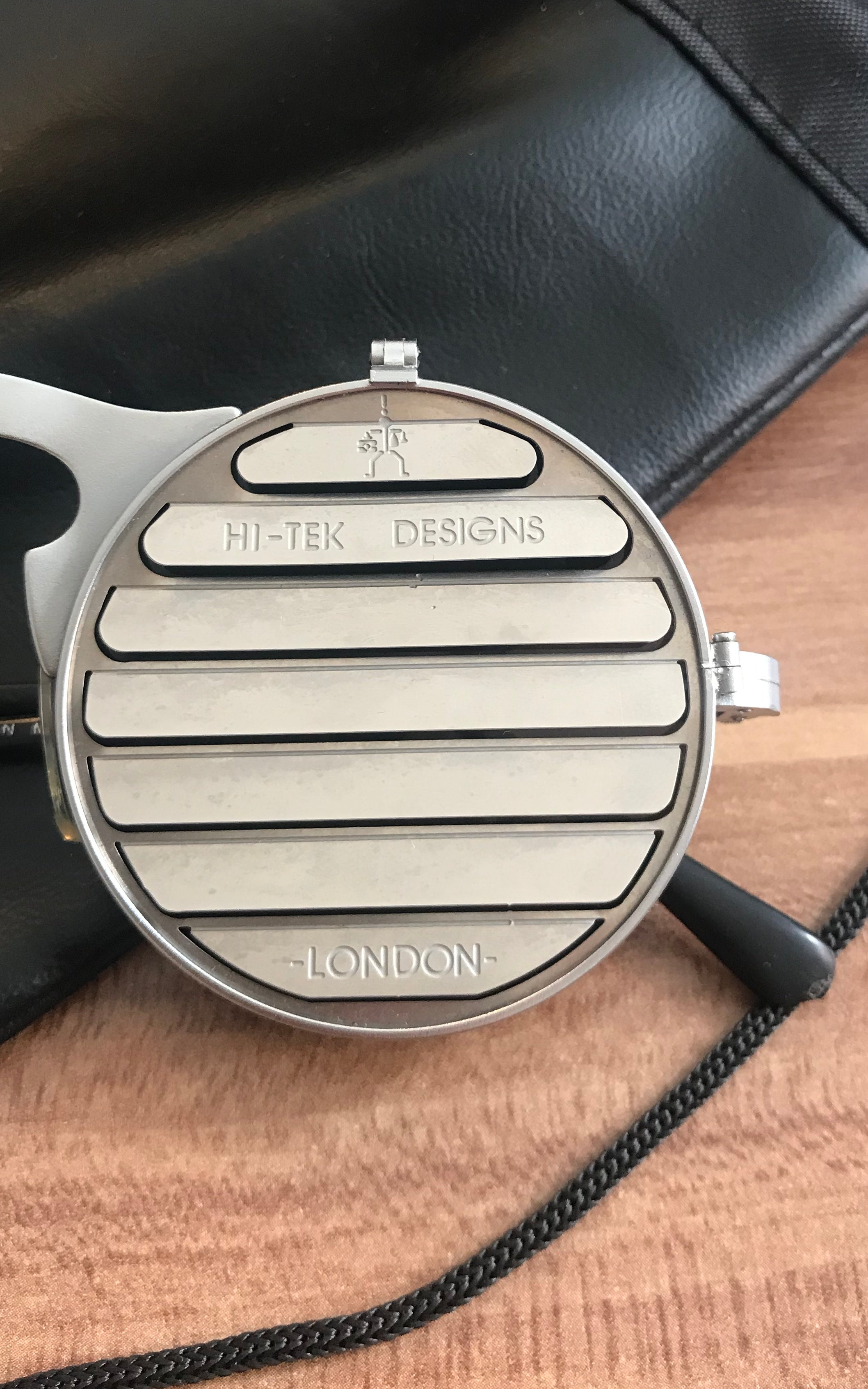 Occhiali da sole vintage Hi-Tek London Flip degli anni '90