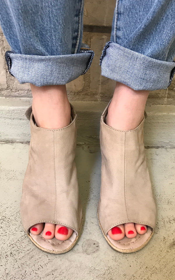 Vintage 90s Suede Mules