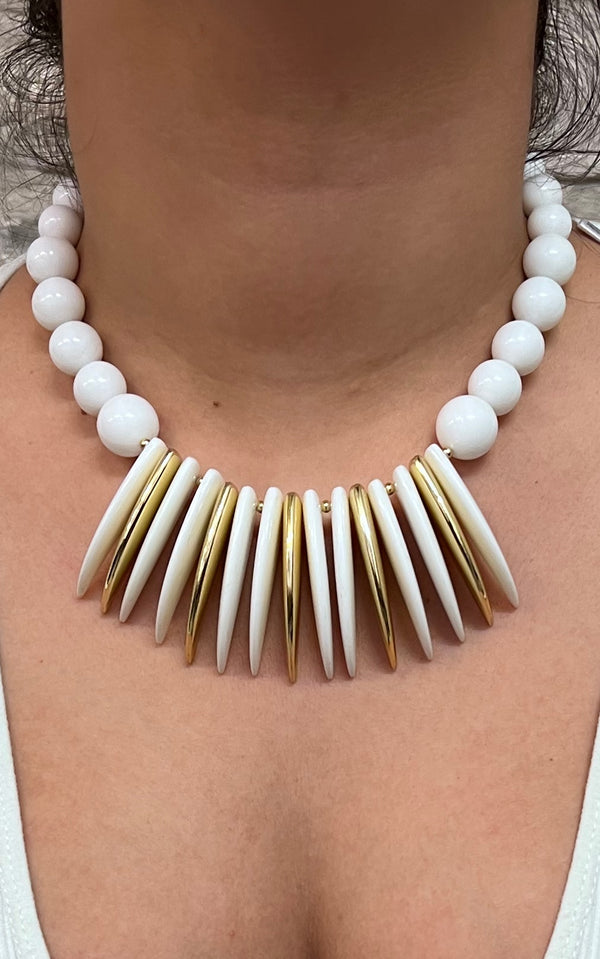 Vintage 60s Necklace